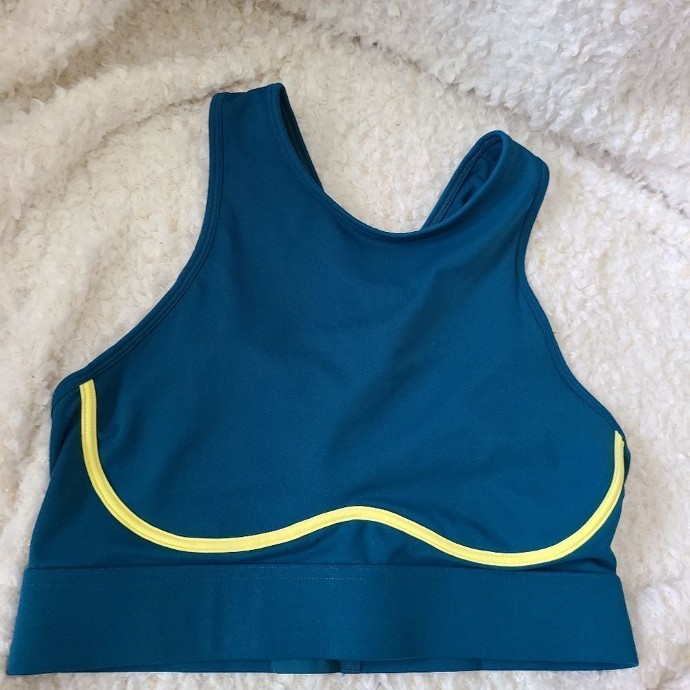 Fabletics Blare Cross Back Medium Impact Sports Bra Fjord/Lemonade